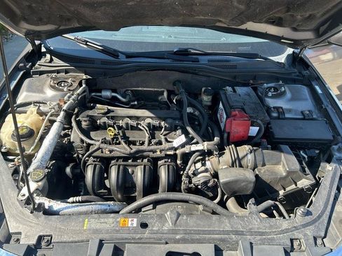 Used 2010 Ford Fusion SEL FWD image 11