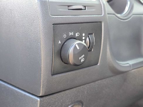 Used 2010 Dodge Challenger R/T RWD image 20