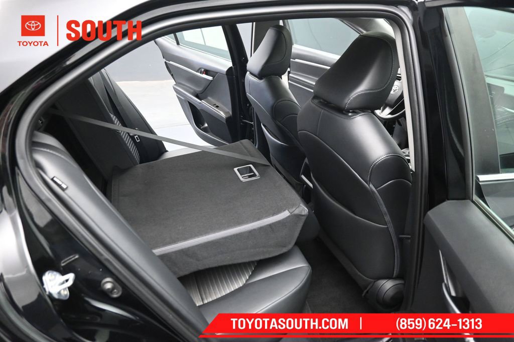 Used 2023 Toyota Camry SE w/ Convenience Package FWD image 30