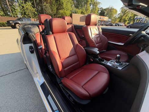 Used 2004 BMW M3 Convertible RWD image 8