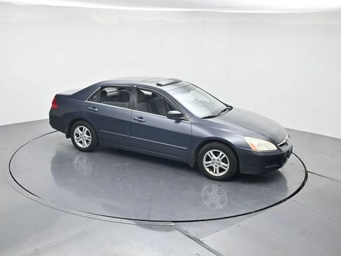 Used 2007 Honda Accord EX image 38