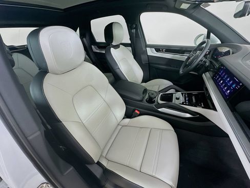 New 2026 Porsche Cayenne S AWD/4WD image 47