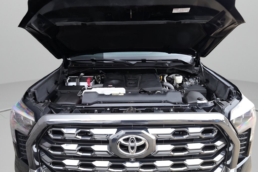 Used 2024 Toyota Tundra Platinum AWD/4WD image 9