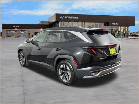 Used 2026 Hyundai Tucson SEL image 3