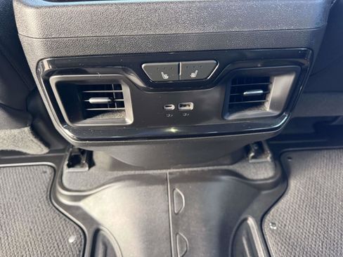 Used 2023 GMC Sierra 1500 AT4 w/ AT4 Premium Package image 21