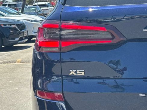 Used 2023 BMW X5 M50i w/ Executive Package AWD/4WD image 16