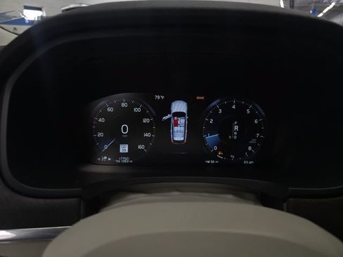 Used 2020 Volvo V90 T6 Cross Country AWD/4WD image 22