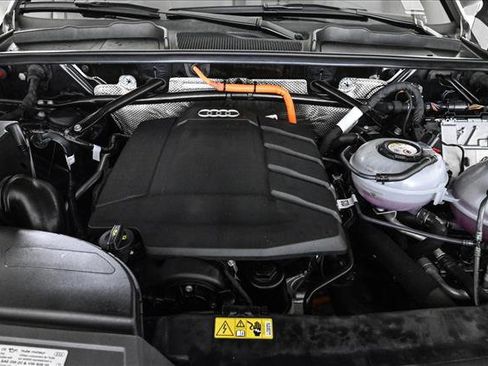 Certified 2024 Audi Q5 e Prestige image 24