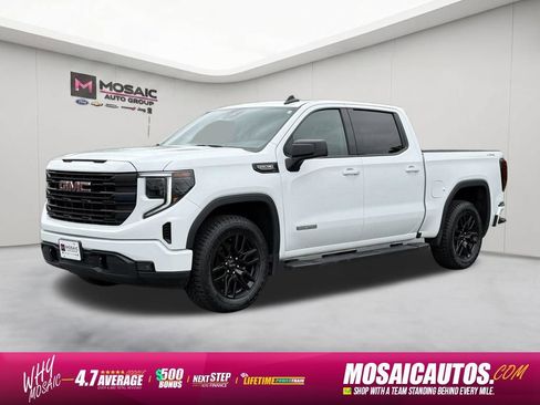 Used 2025 GMC Sierra 1500 Elevation w/ Preferred Package AWD/4WD image 3