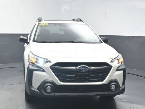 Used 2023 Subaru Outback Onyx Edition XT image 3
