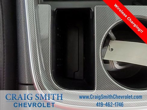 Used 2022 Hyundai Santa Fe SEL w/ Convenience Package image 9