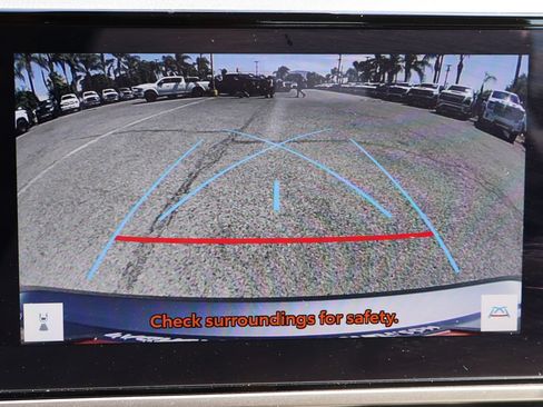 Used 2025 Toyota Camry XLE FWD image 31