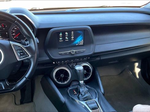 Used 2018 Chevrolet Camaro LT w/ RS Package image 14