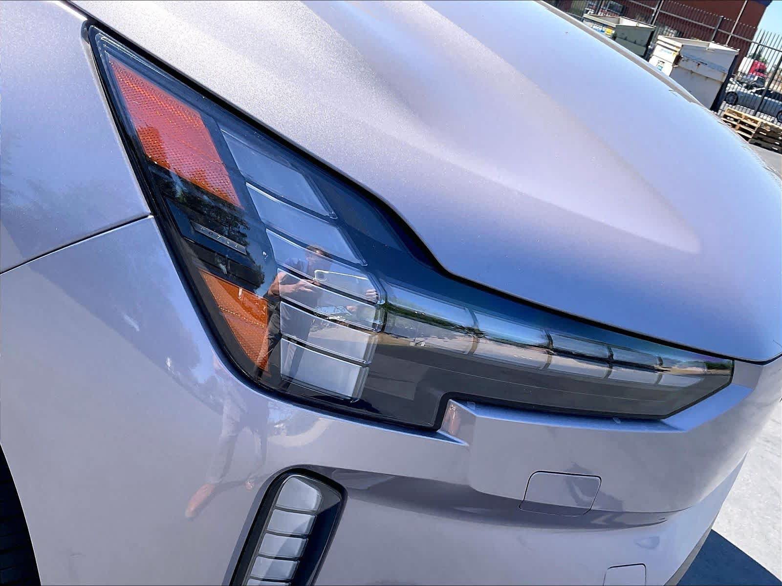 New 2026 Volvo EX90 Plus RWD image 33