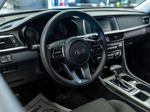Used 2019 Kia Optima LX FWD image 10