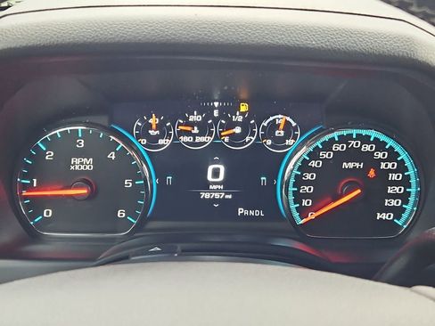 Used 2020 Chevrolet Suburban Premier w/ Max Trailering Package AWD/4WD image 21