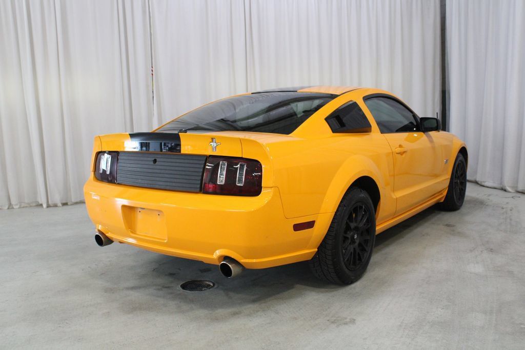 Used 2007 Ford Mustang GT RWD image 23