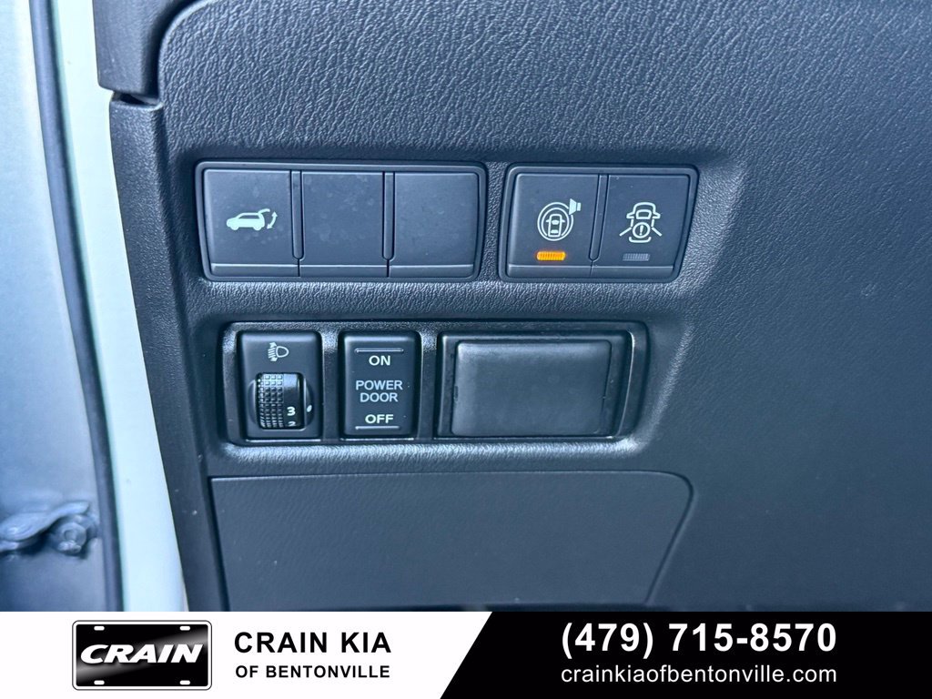 Used 2019 Nissan Armada SL w/ Premium Package AWD/4WD image 13
