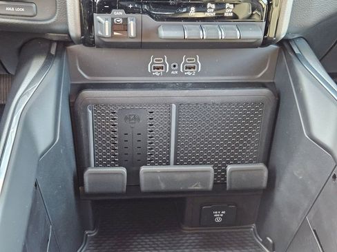 New 2026 RAM 1500 Laramie w/ Laramie Preferred Package image 27