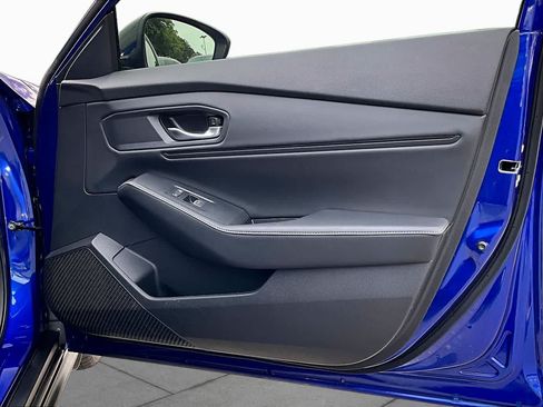 Used 2025 Honda Accord Sport image 38