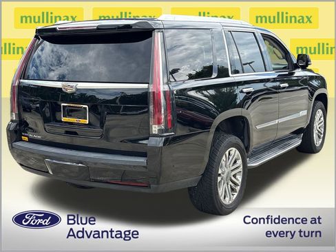Used 2018 Cadillac Escalade 2WD image 4