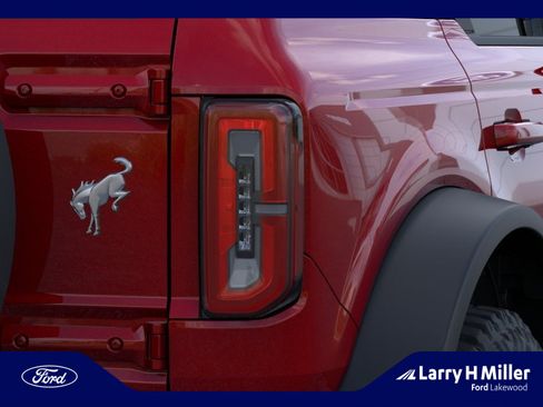 New 2026 Ford Bronco Outer Banks AWD/4WD image 23