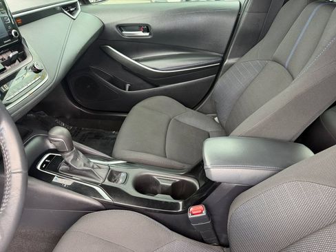 Used 2022 Toyota Corolla SE w/ Carpet Mat Package (TMS) FWD image 12