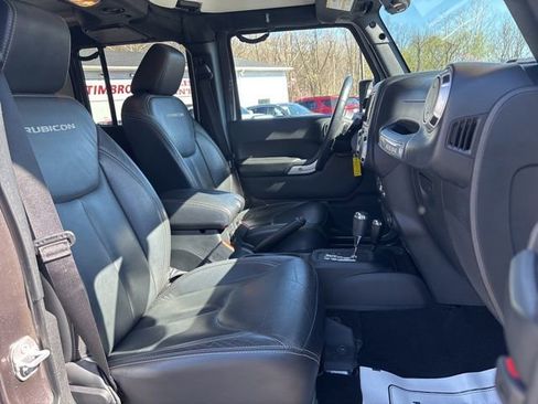 Used 2016 Jeep Wrangler Unlimited Rubicon image 22