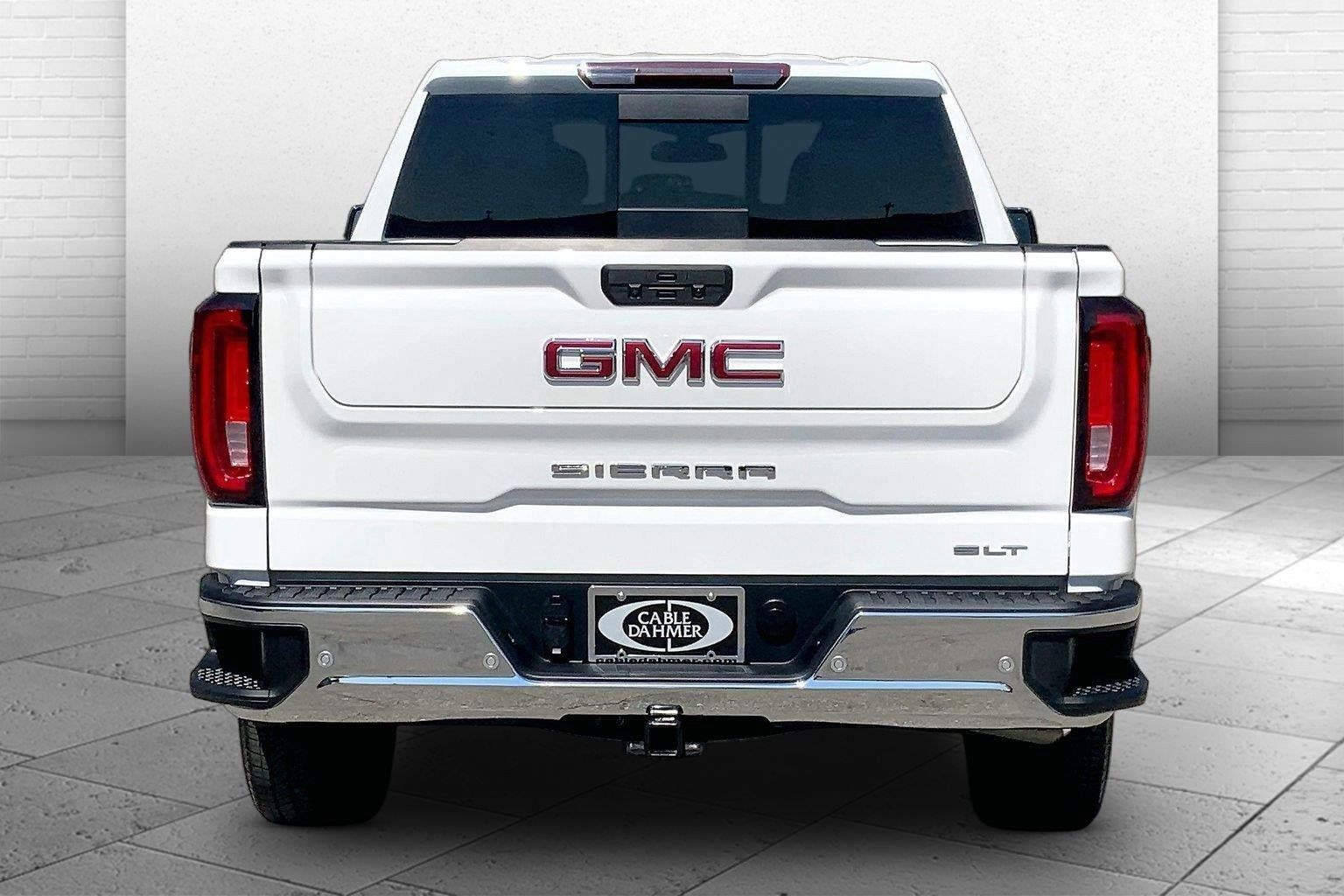 Used 2019 GMC Sierra 1500 SLT w/ SLT Premium Plus Package AWD/4WD image 3
