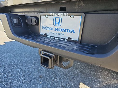 Used 2018 Toyota Tacoma SR5 image 42