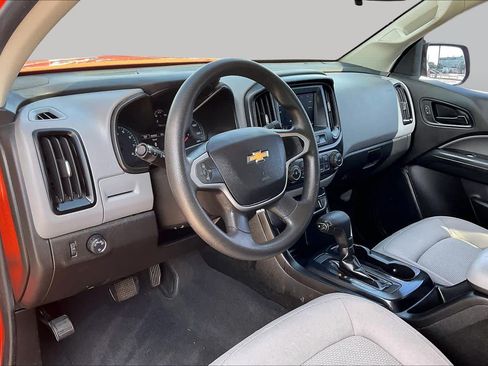 Used 2021 Chevrolet Colorado W/T w/ WT Convenience Package RWD image 17
