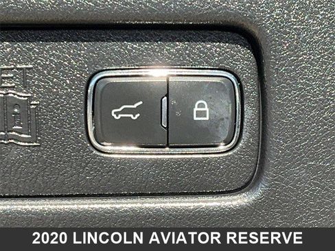 Used 2020 Lincoln Aviator Reserve w/ Equipment Group 201A image 20