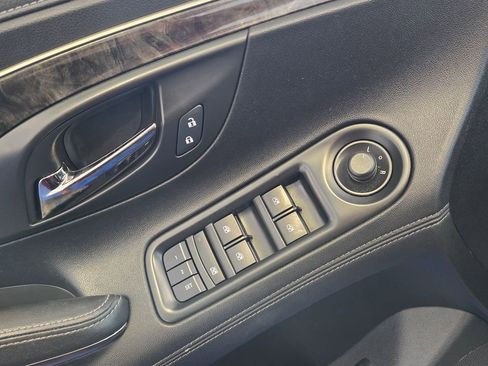 Used 2016 Buick LaCrosse Leather image 11