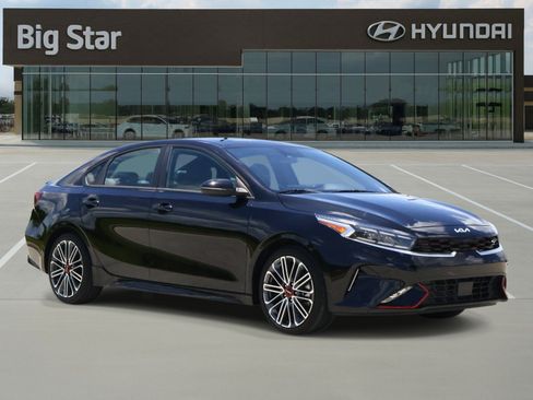Used 2024 Kia Forte GT w/ GT2 Package FWD image 6