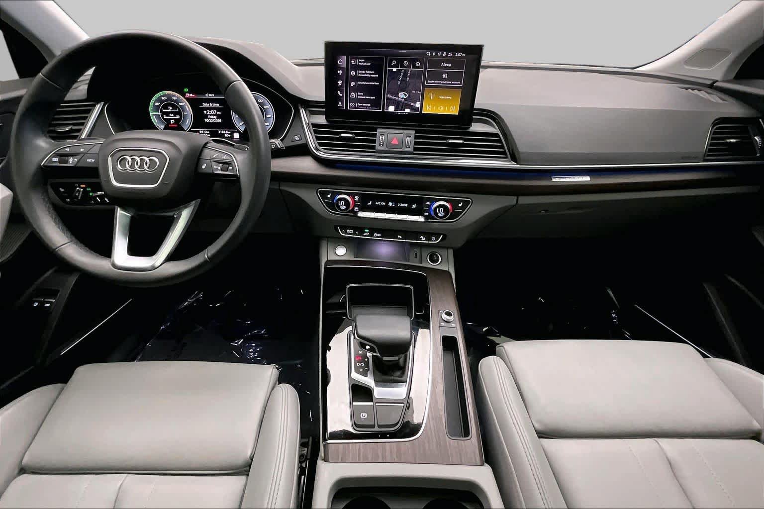 Certified 2025 Audi Q5 e Premium Plus w/ Premium Plus Package AWD/4WD image 16