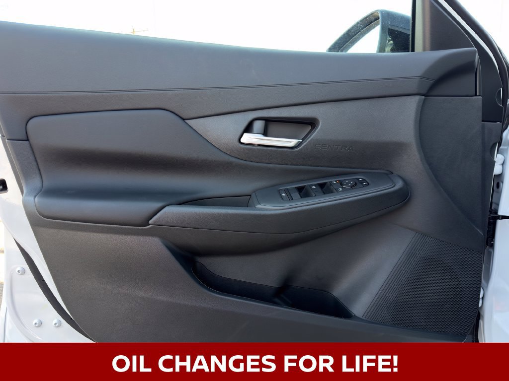 New 2027 Nissan Sentra S w/ Floor Mat Package FWD image 11