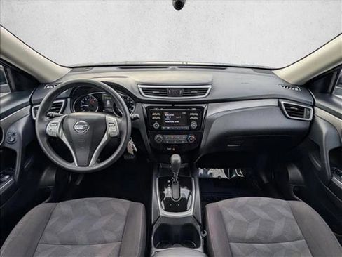 Used 2016 Nissan Rogue S image 17