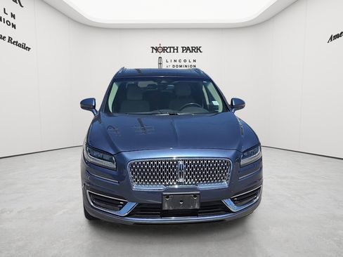 Used 2019 Lincoln Nautilus Reserve w/ Cargo Utility Package FWD image 8