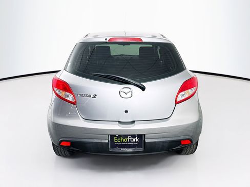 Used 2012 MAZDA MAZDA2 Sport FWD image 7