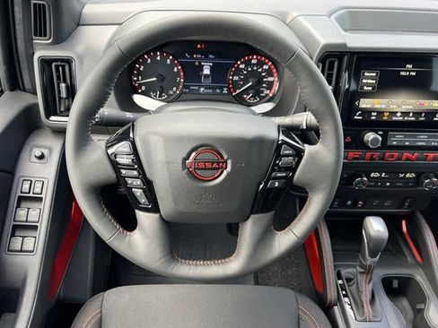 New 2026 Nissan Frontier PRO-4X w/ Pro-4x Convenience Package image 14