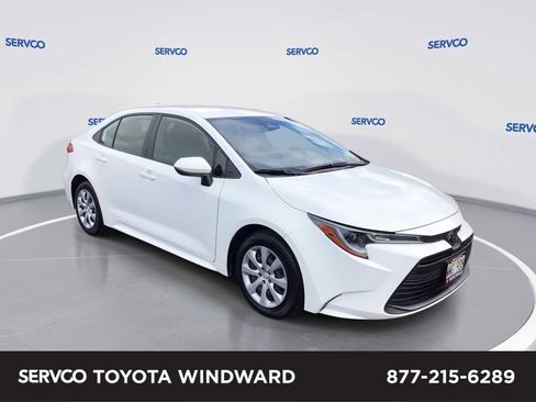 Used 2024 Toyota Corolla LE FWD image 1