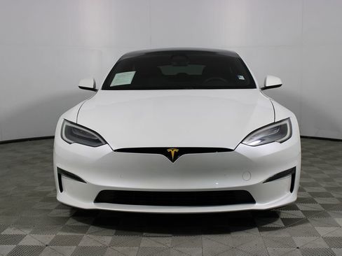 Used 2021 Tesla Model S Plaid image 2