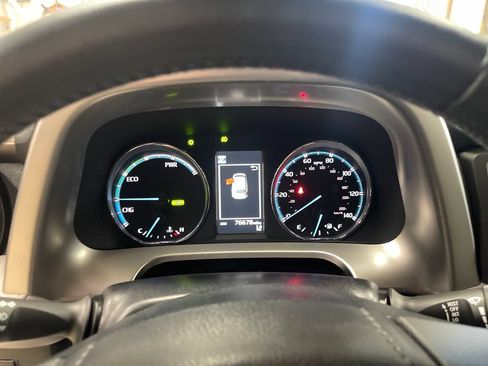 Certified 2017 Toyota RAV4 XLE AWD/4WD image 20