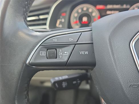 Used 2021 Audi Q7 3.0T Premium Plus AWD/4WD image 24