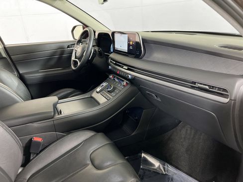 Used 2023 Hyundai Palisade Limited w/ Cargo Package image 32