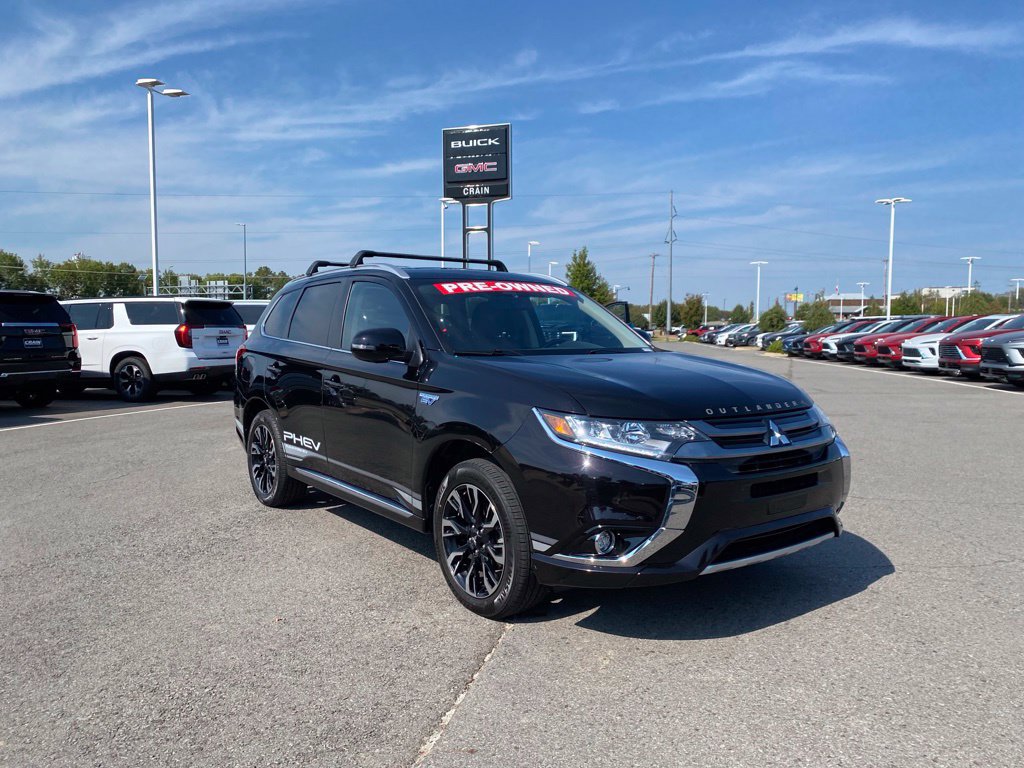 Used 2018 Mitsubishi Outlander GT AWD/4WD image 4