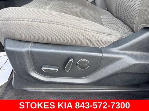 Used 2015 Ford F150 XLT w/ Equipment Group 302A Luxury RWD image 12
