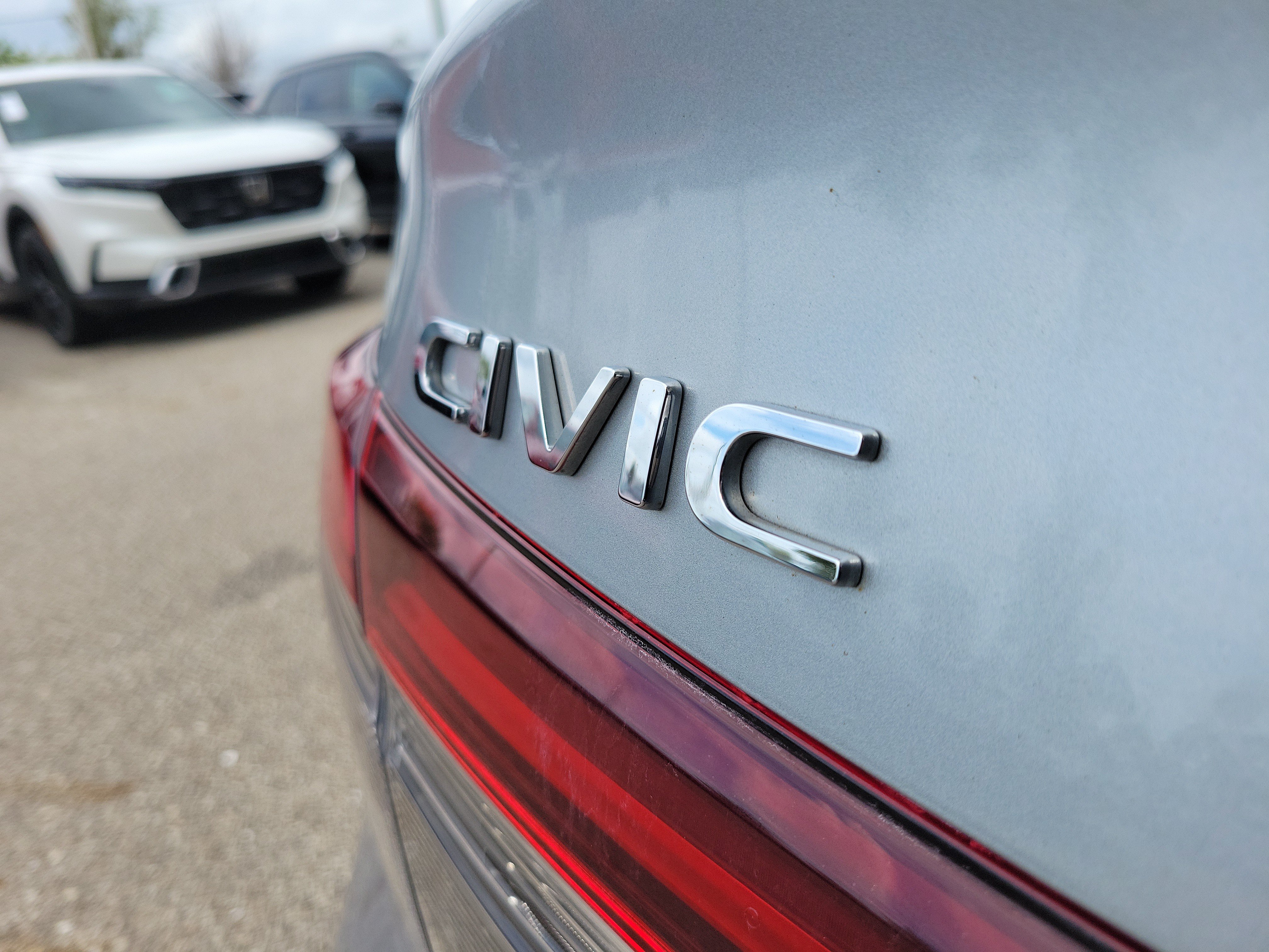 Used 2025 Honda Civic Sport image 9