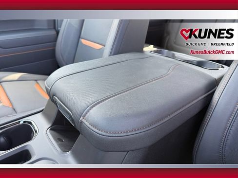 New 2026 GMC Sierra 1500 AT4 w/ AT4 Premium Package AWD/4WD image 23