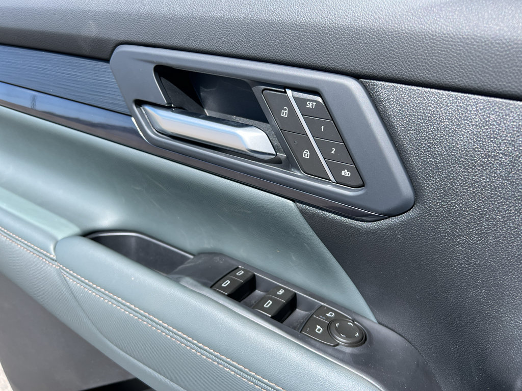 New 2026 GMC Terrain AT4 w/ Convenience Package III AWD/4WD image 19